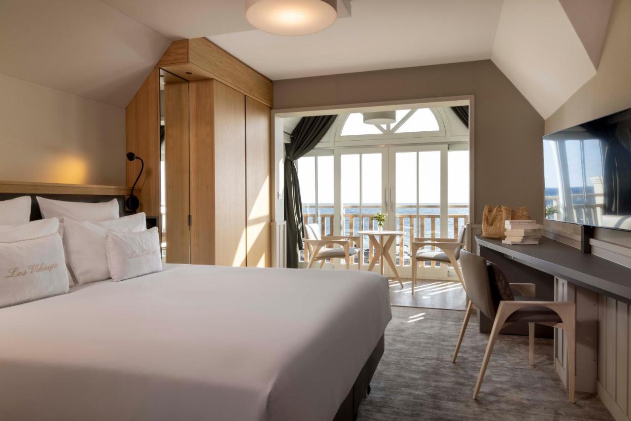 Hotel Les Vikings Le Croisic Bagian luar foto