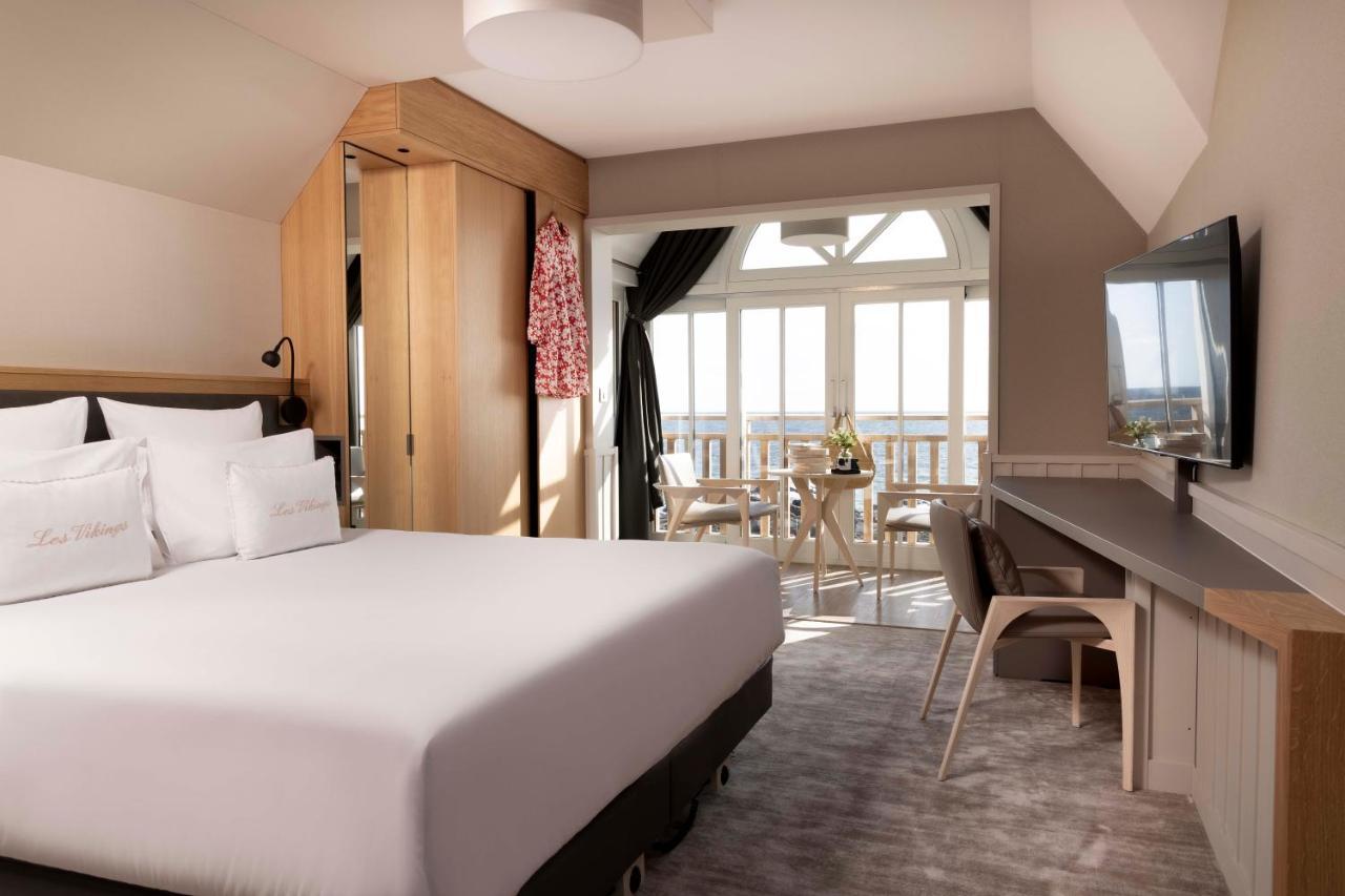 Hotel Les Vikings Le Croisic Bagian luar foto