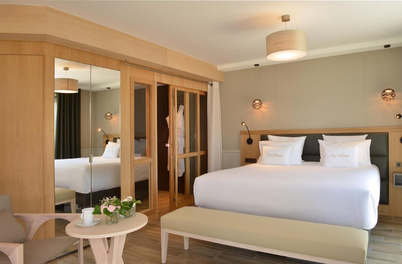 Hotel Les Vikings Le Croisic Bagian luar foto