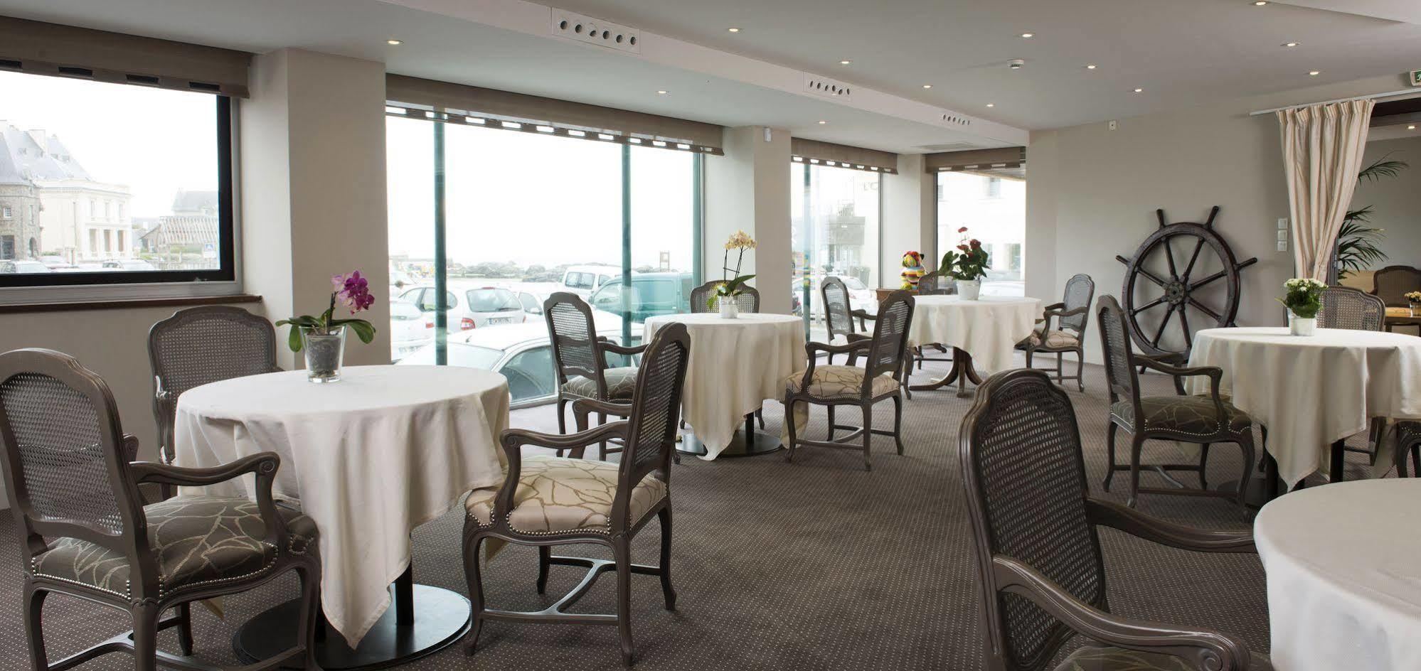 Hotel Les Vikings Le Croisic Bagian luar foto